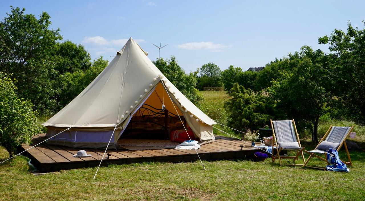 Hotel Saare Glamping Salme Exteriér fotografie